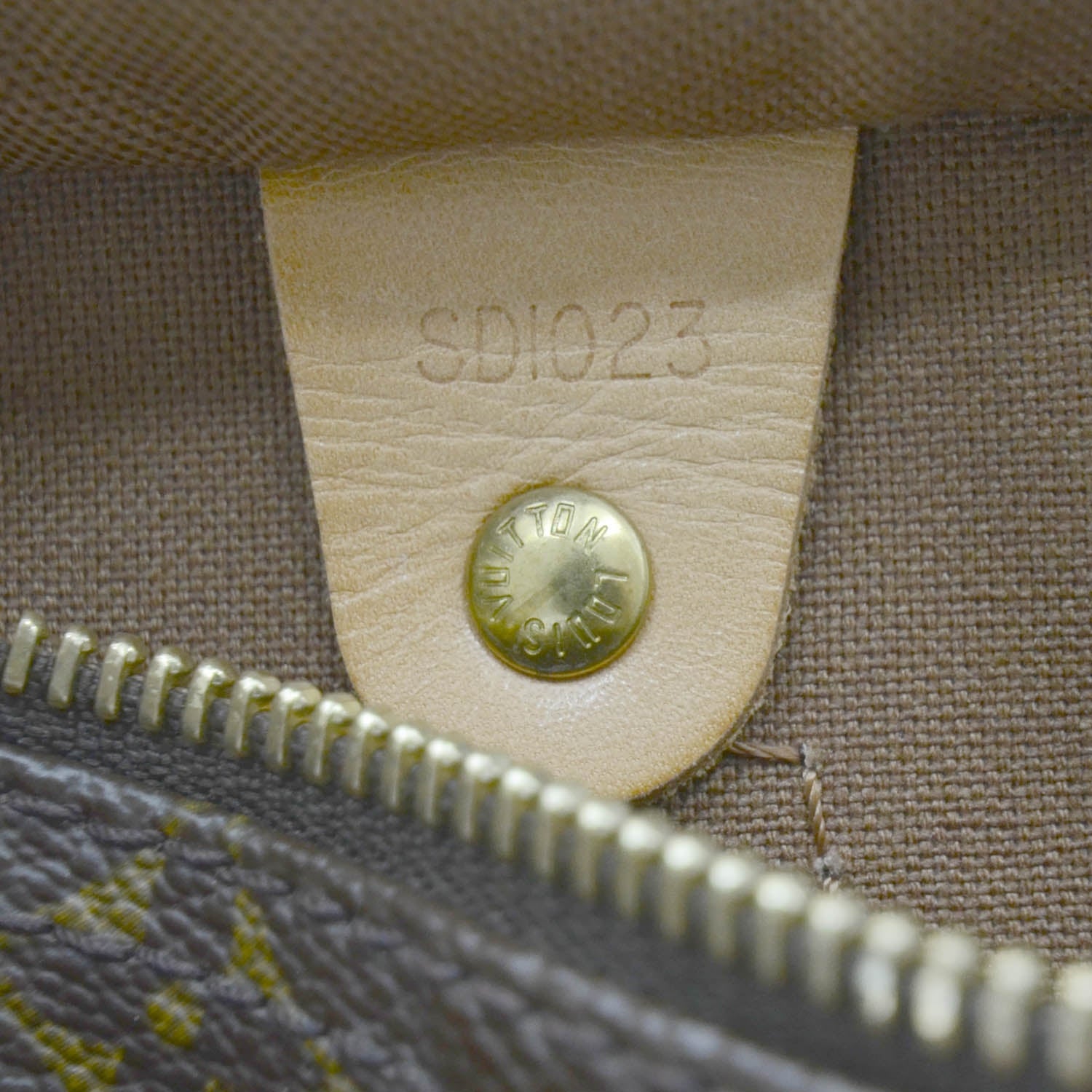 Louis Vuitton Monogram Speedy 25 12 of 13