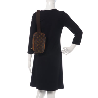 Louis Vuitton Monogram Pochette Gange 2 of 9