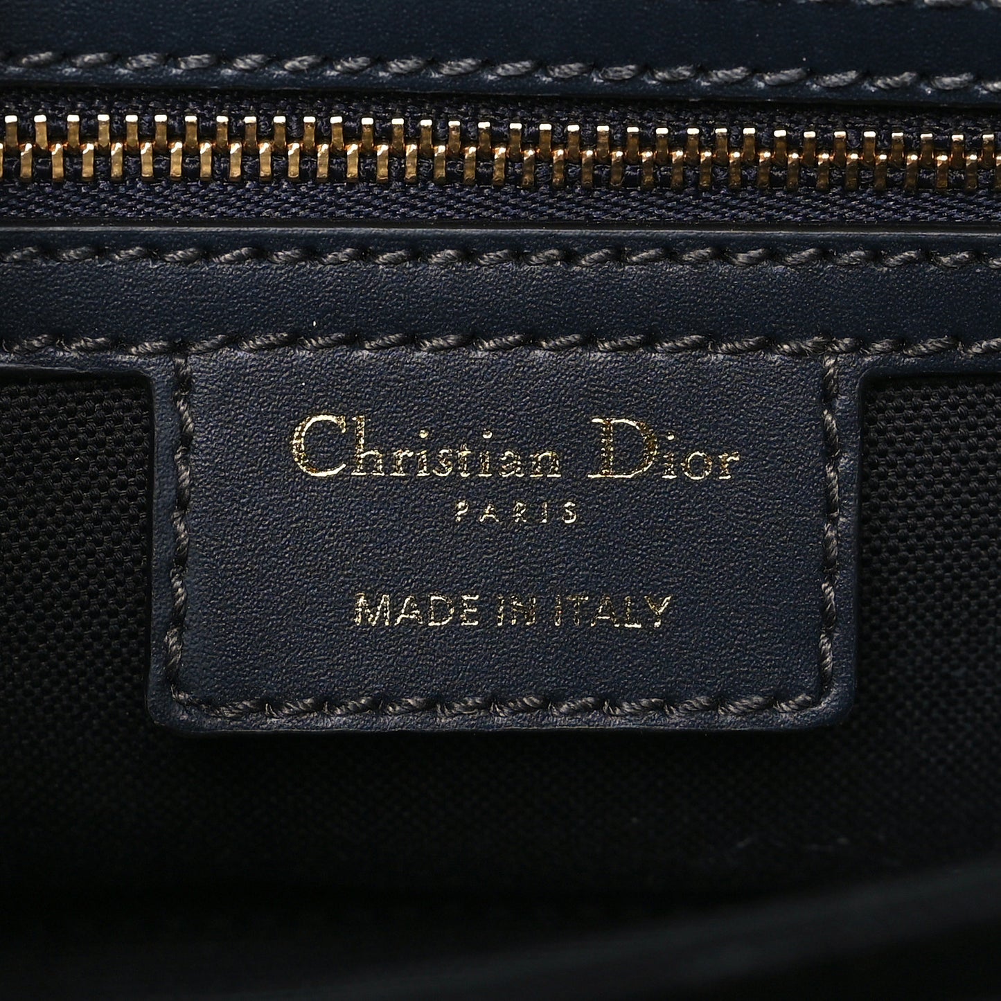 Oblique 30 Montaigne Avenue Bag Blue