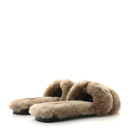 Hermes Woolskin Oran Sandals 37.5 Etoupe 5 of 8