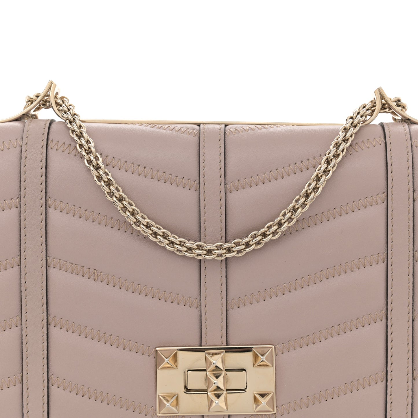 Lambskin Chevron Quilted Rockstud Shoulder Bag Poudre