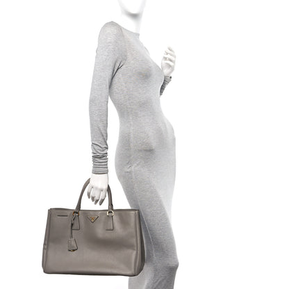 Prada Saffiano Lux Large Tote Argilla 2 of 11