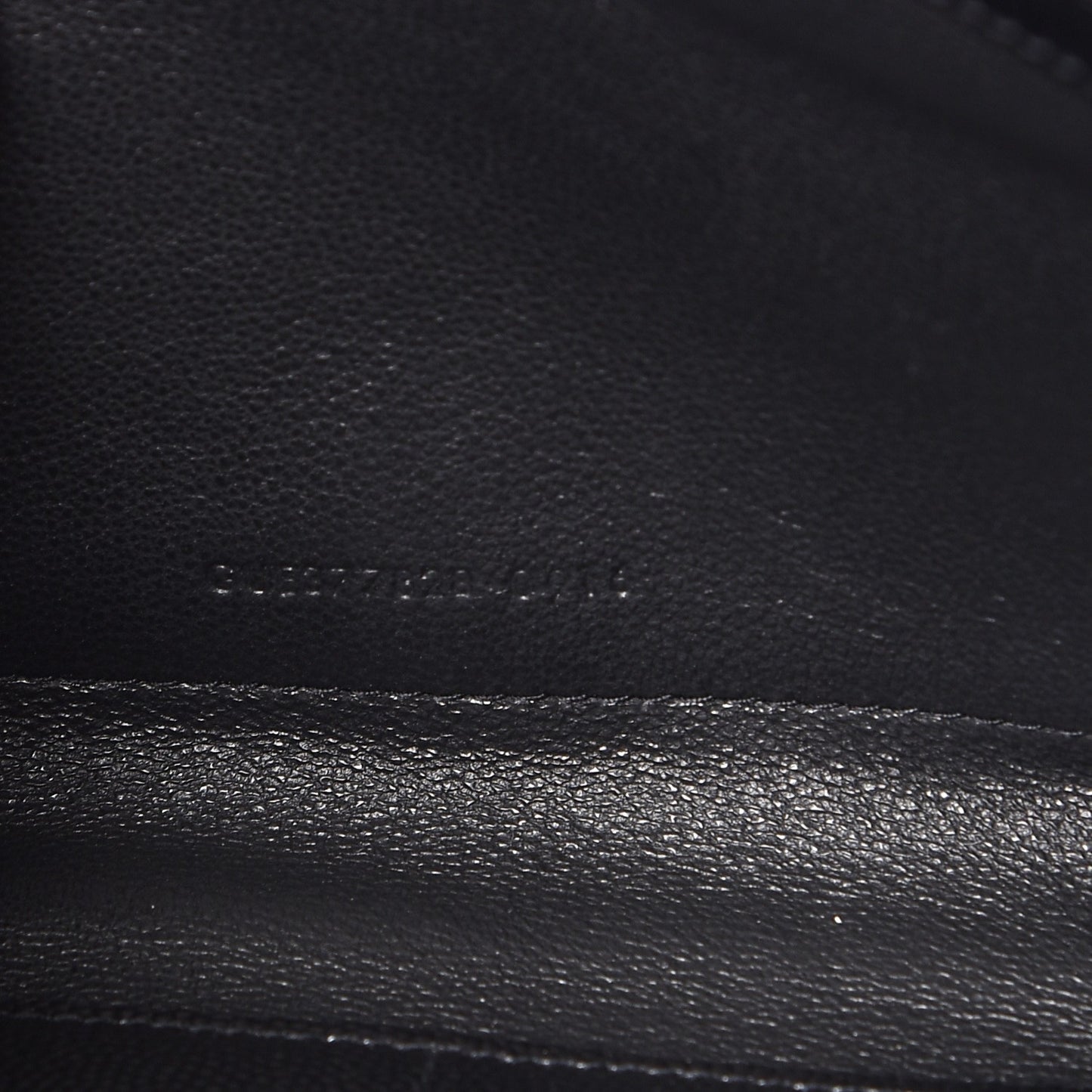 Grain De Poudre Matelasse Chevron Monogram Chain Wallet Black