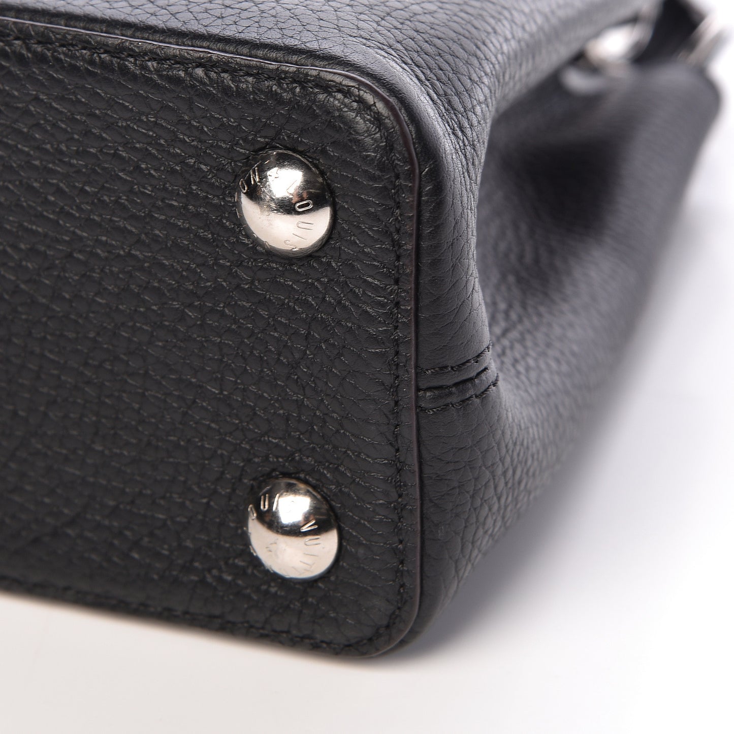 Taurillon Capucines BB Black