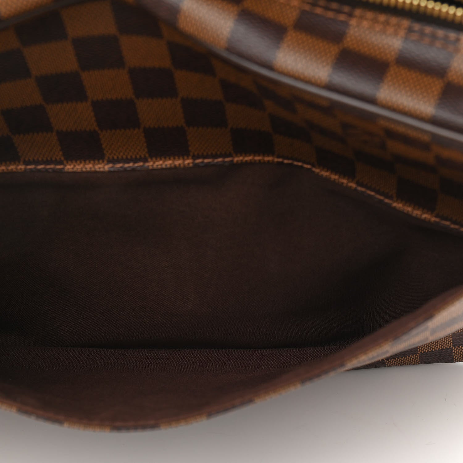 Louis Vuitton Damier Ebene Shelton MM 8 of 15