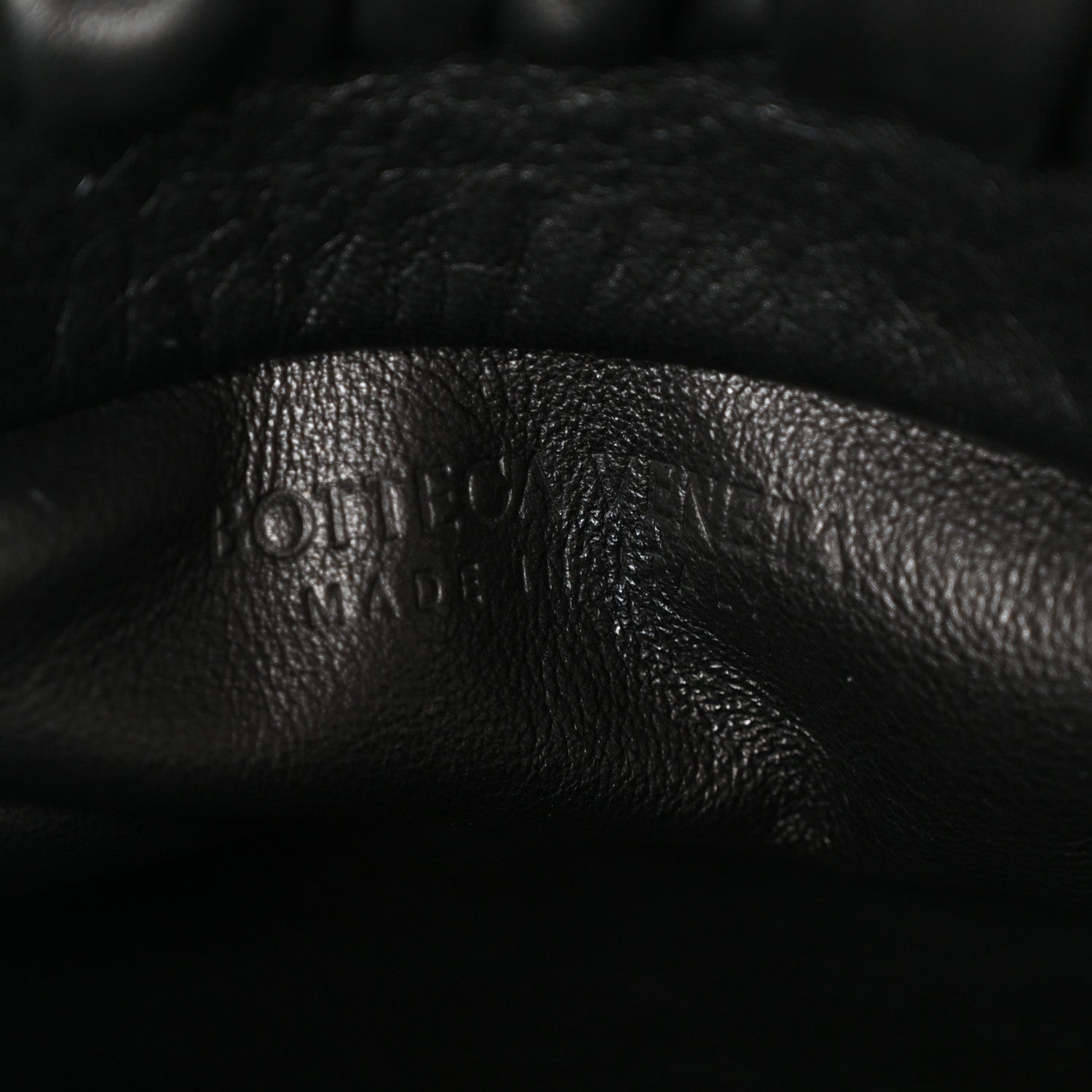 Bottega Veneta Calfskin The Pouch Chain Black 6 of 11