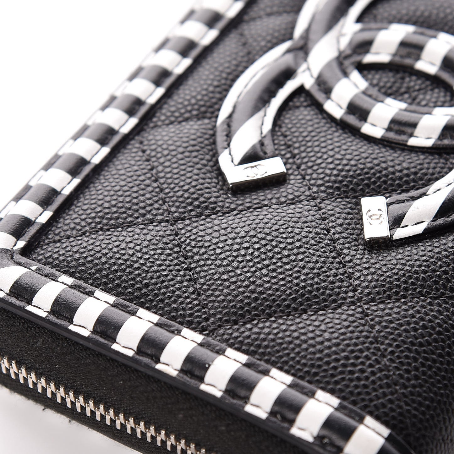 Caviar Quilted Stripe Filigree Zip Wallet Black White