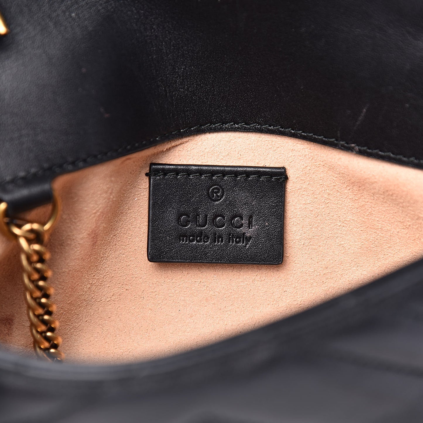 Calfskin Matelasse Super Mini GG Marmont Shoulder Bag Black