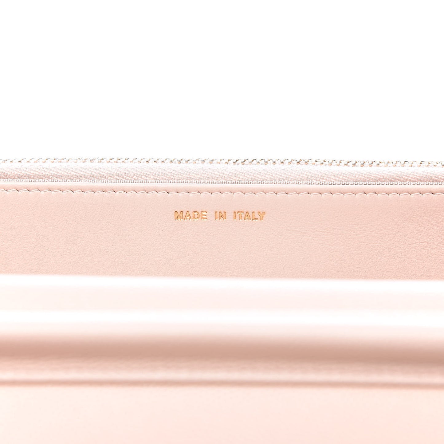 Caviar Quilted Golden Class Wallet On Chain WOC Light Beige