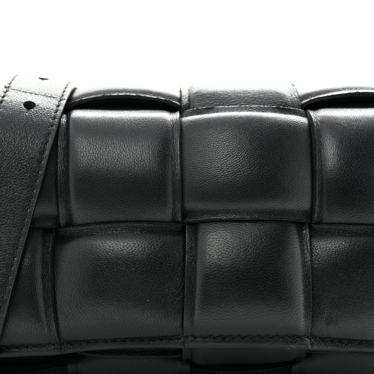 Nappa Maxi Intrecciato Padded The Belt Cassette Bag Black