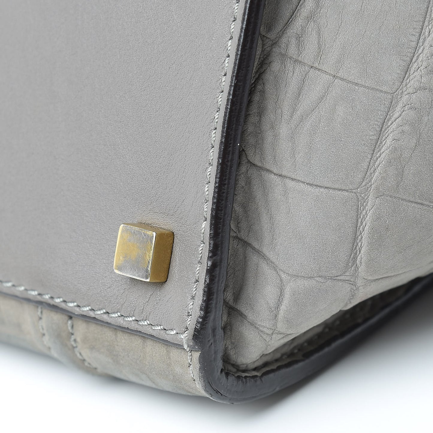 Crocodile Embossed Nubuck Medium Phantom Luggage Grey