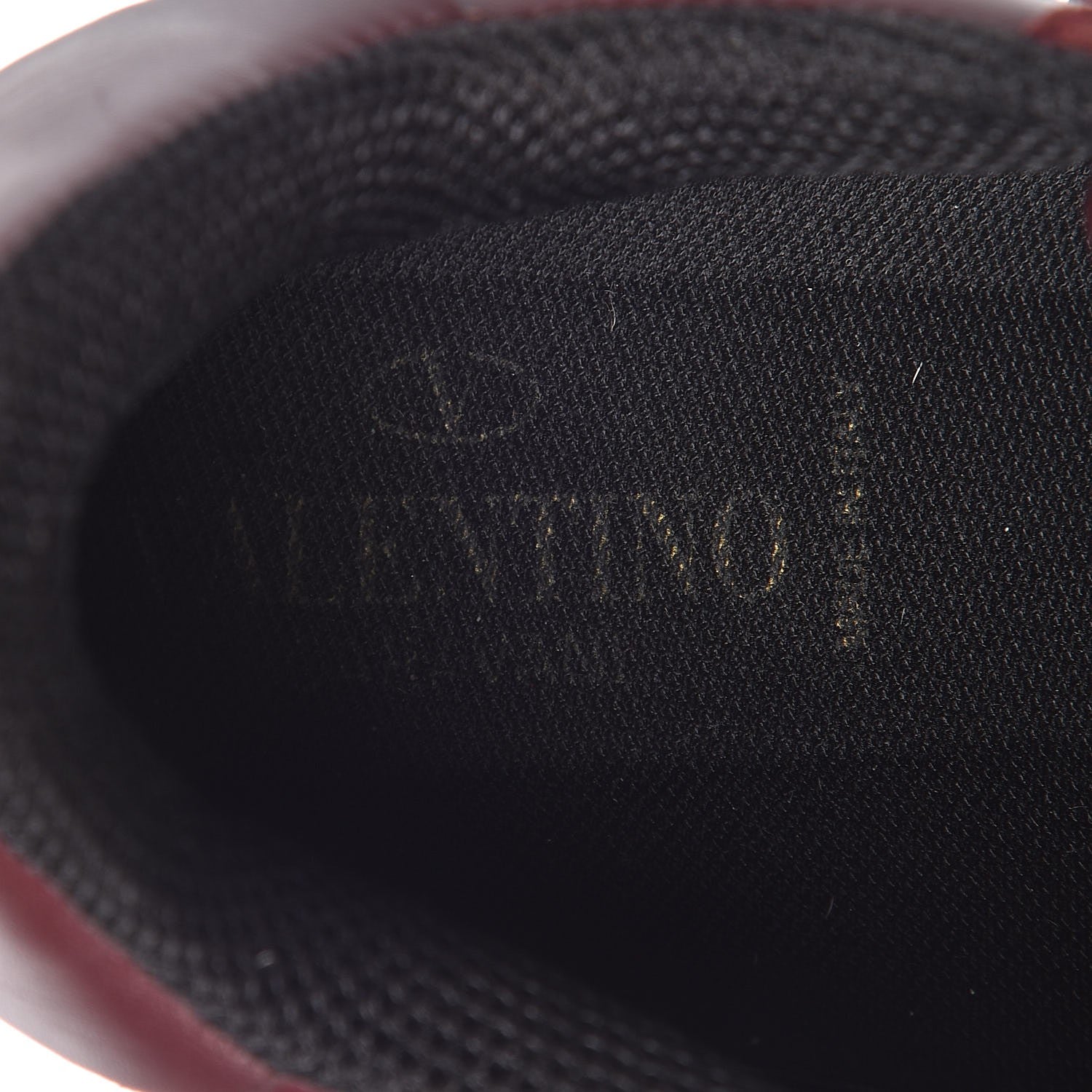 Valentino Garavani Calfskin Suede Rockstud Sneakers 36.5 Rubin 6 of 14