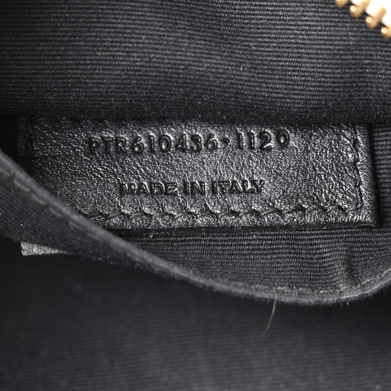 Saint Laurent Grain De Poudre Matelasse Chevron Quilted Round Vinyle Camera Bag Crema Soft 6 of 9