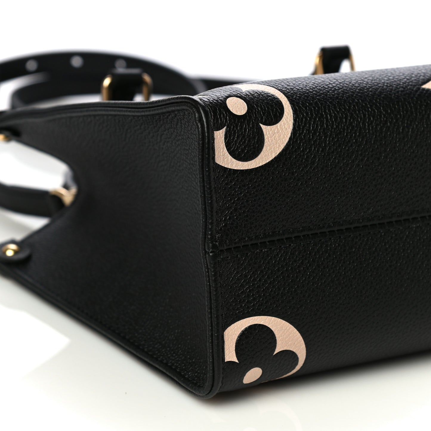 Empreinte Monogram Giant Onthego PM Black Beige