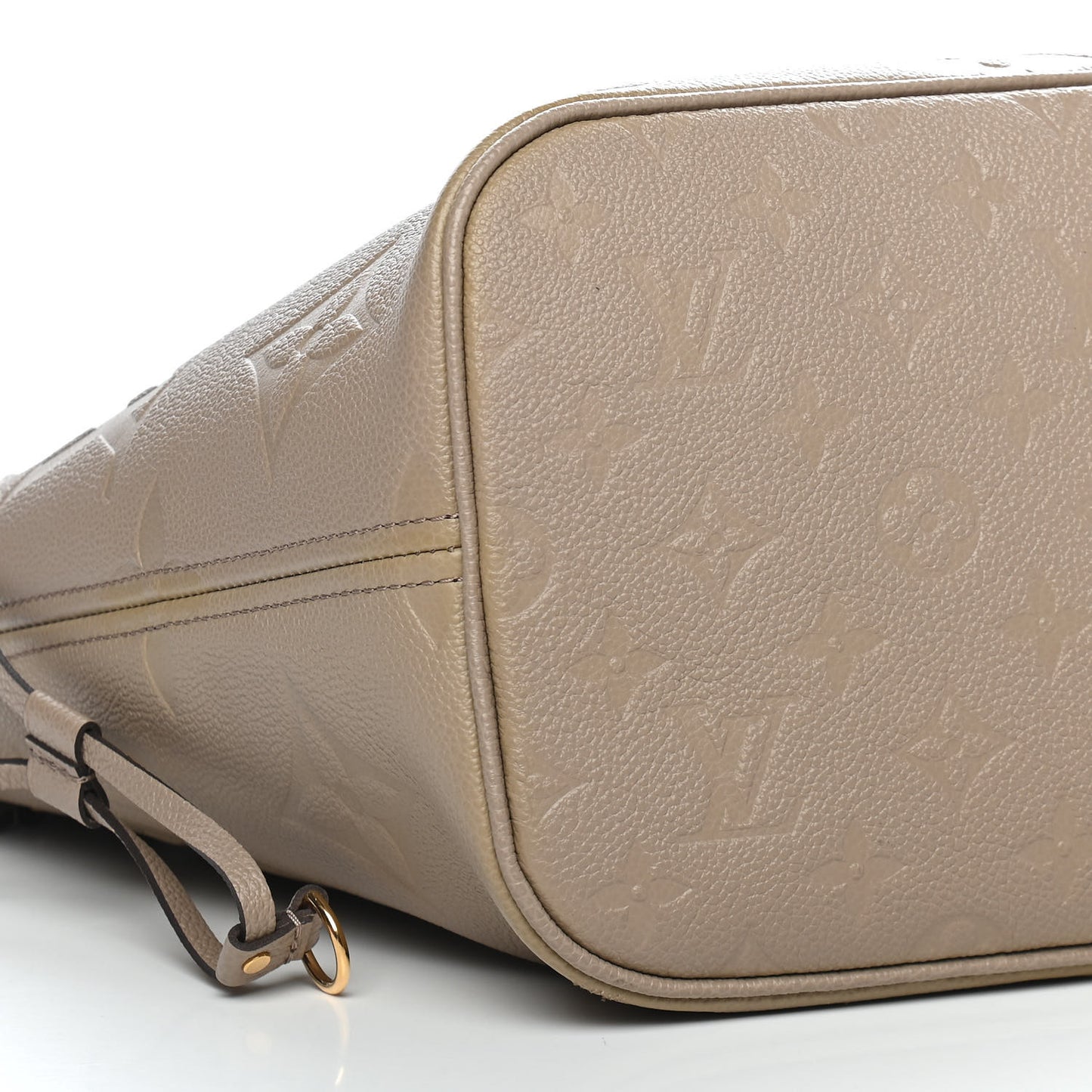 Empreinte Monogram Giant Neverfull MM Tourterelle