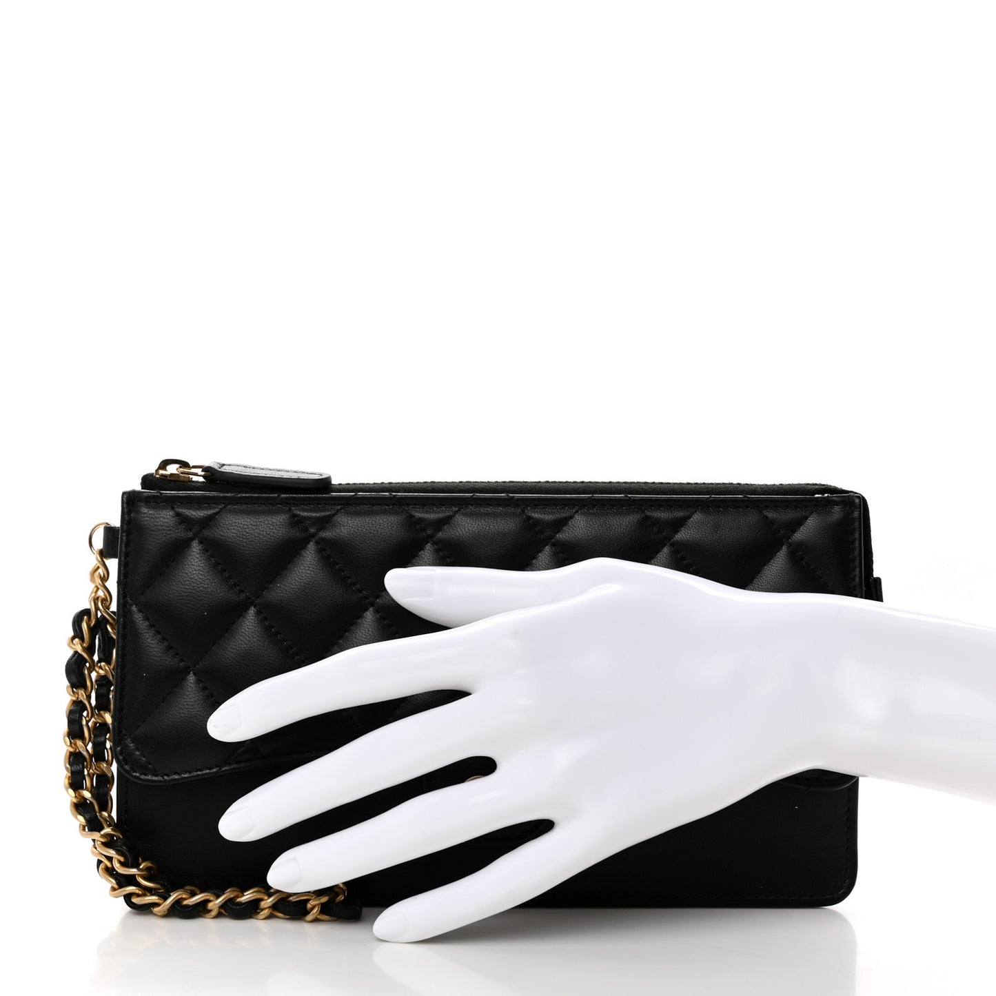 Lambskin Quilted Classic Pouch With Handle Black