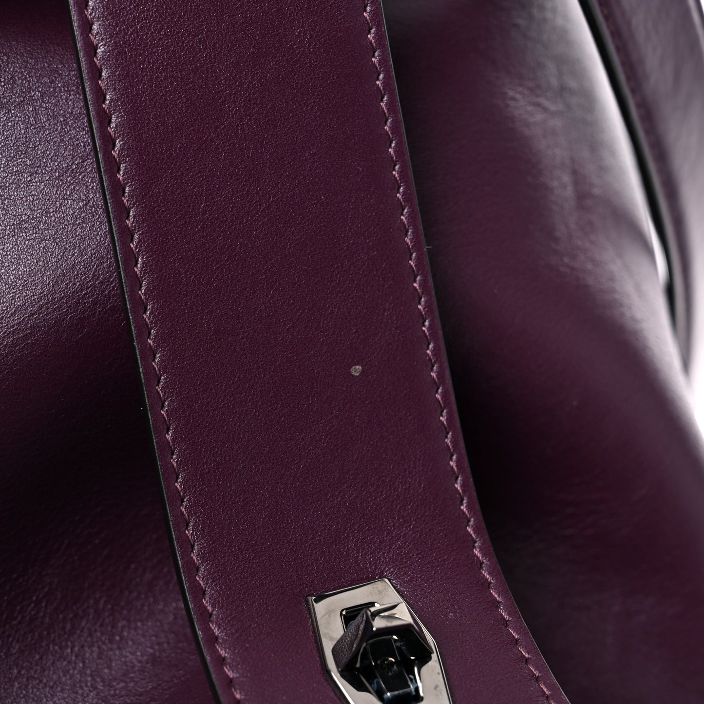 Smooth Calfskin Medium Soft Antigona Aubergine