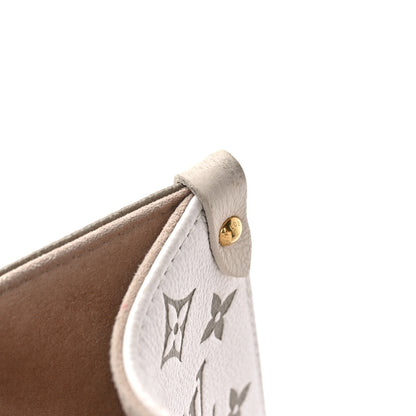 Louis Vuitton Empreinte Monogram Spring In The City Onthego MM Kaki Beige Cream 16 of 17