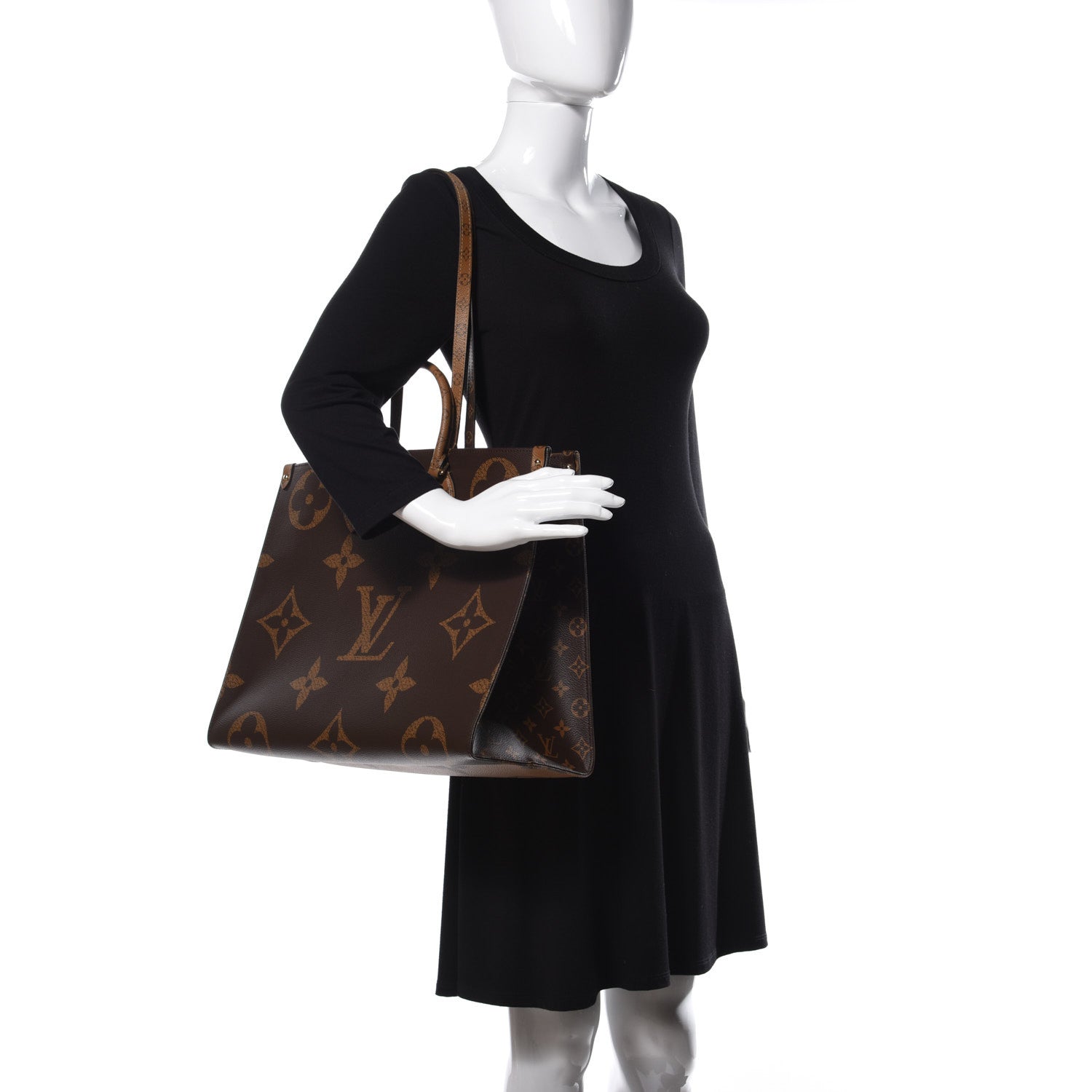 Louis Vuitton Reverse Monogram Giant Onthego GM 2 of 11