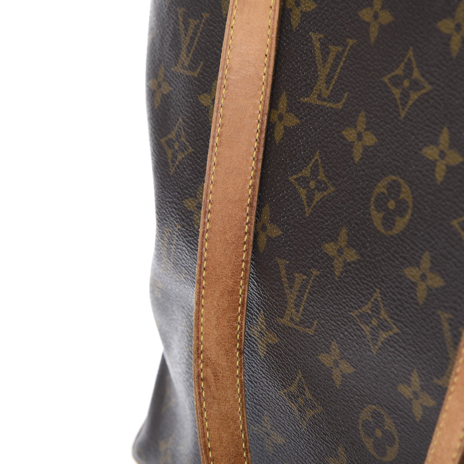 Louis Vuitton Monogram Cabas Mezzo 12 of 15