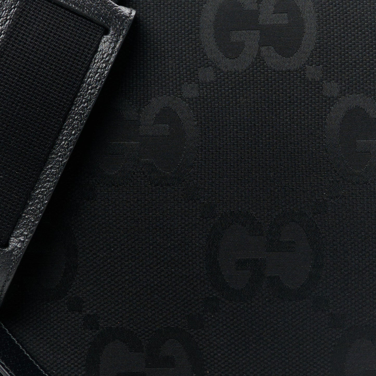Monogram Jumbo GG Textured Dollar Calfskin Wristlet Messenger Bag Black
