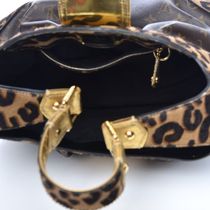 Louis Vuitton Monogram Leopard Polly 5 of 17