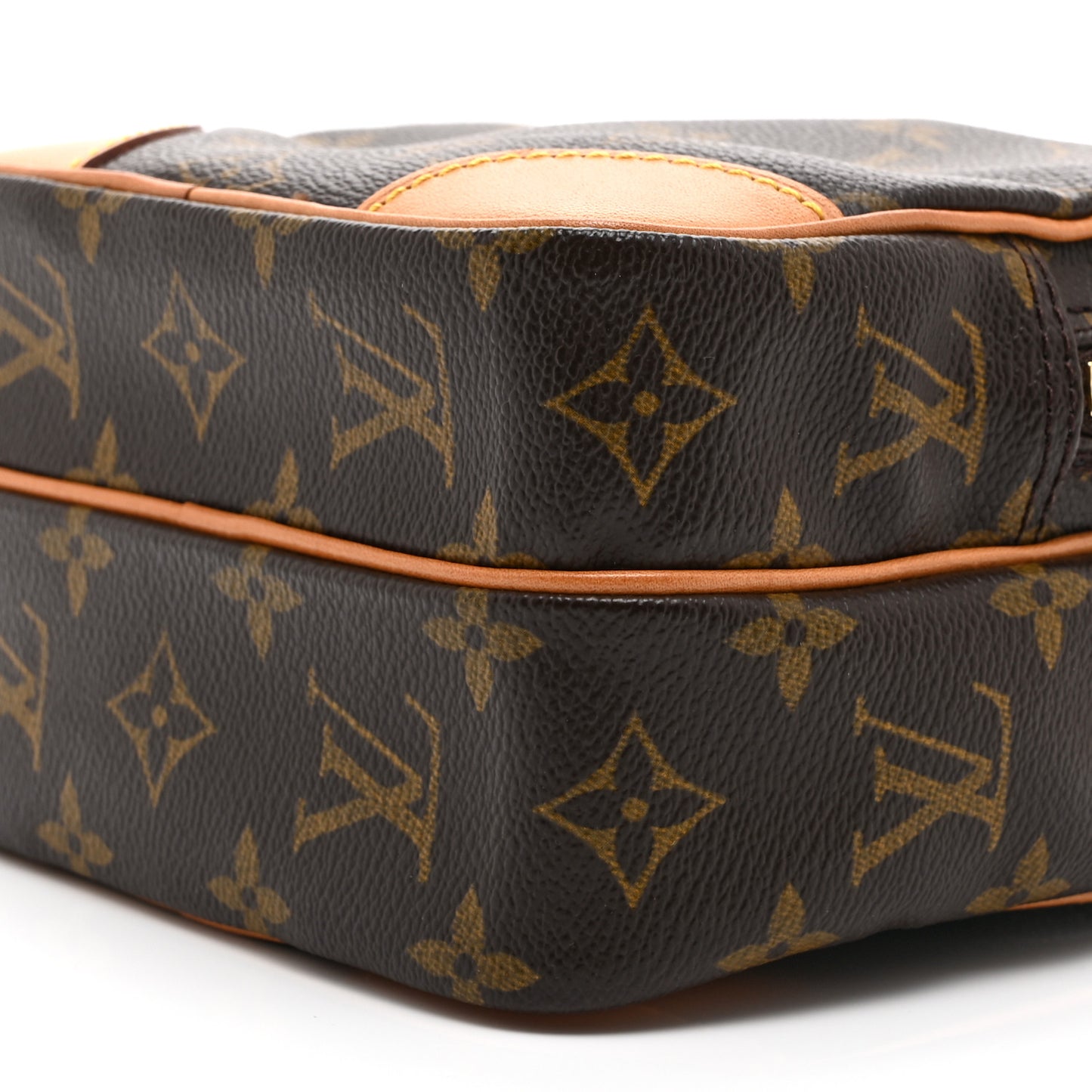 Monogram Amazone