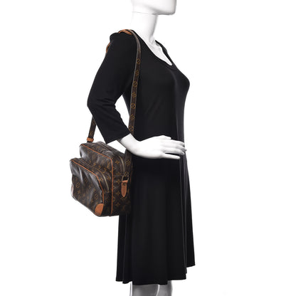 Louis Vuitton Monogram Nil 28 2 of 13