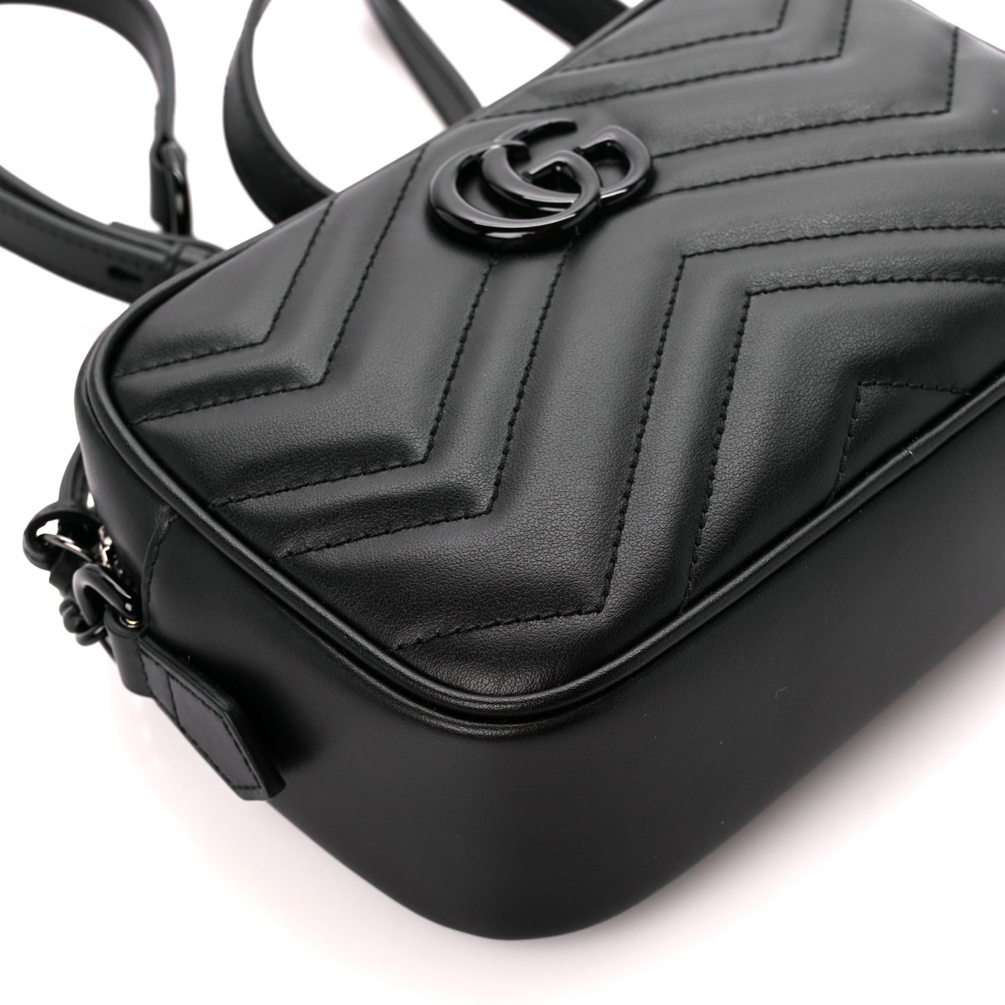 Calfskin Matelasse Monochrome Mini GG Marmont Chain Shoulder Bag Black