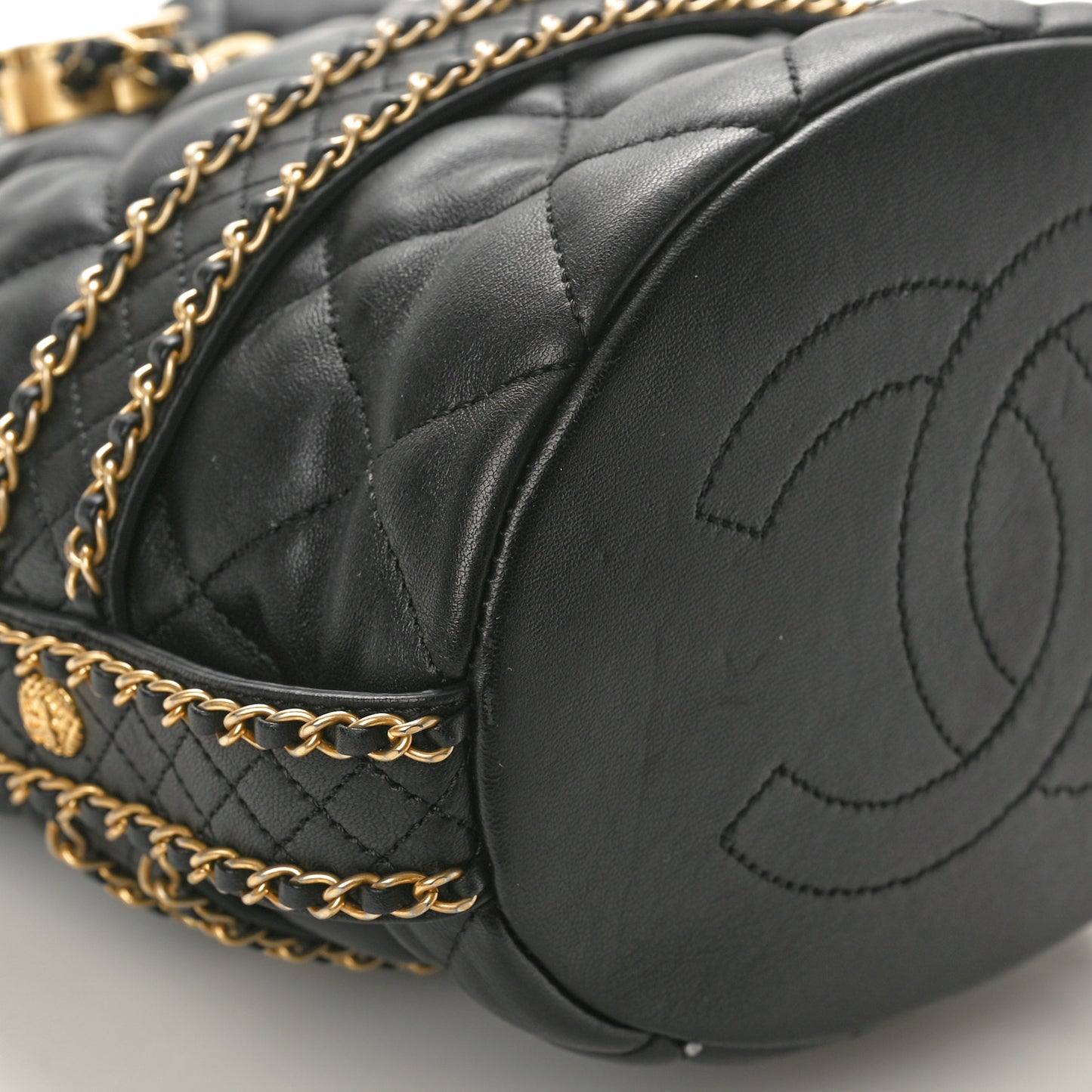 Lambskin Quilted Chain Bucket Drawstring Bag Black