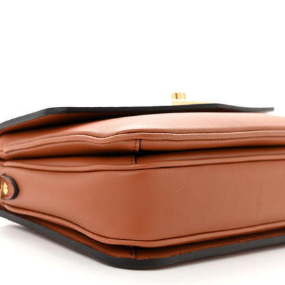 Louis Vuitton Grained Calfskin Lockme Oxford Cognac 9 of 10