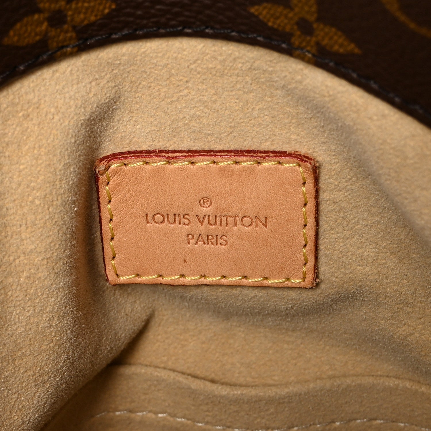 Louis Vuitton Monogram Artsy MM 6 of 12