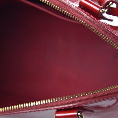 Louis Vuitton Vernis Alma BB Pomme D'Amour 8 of 11