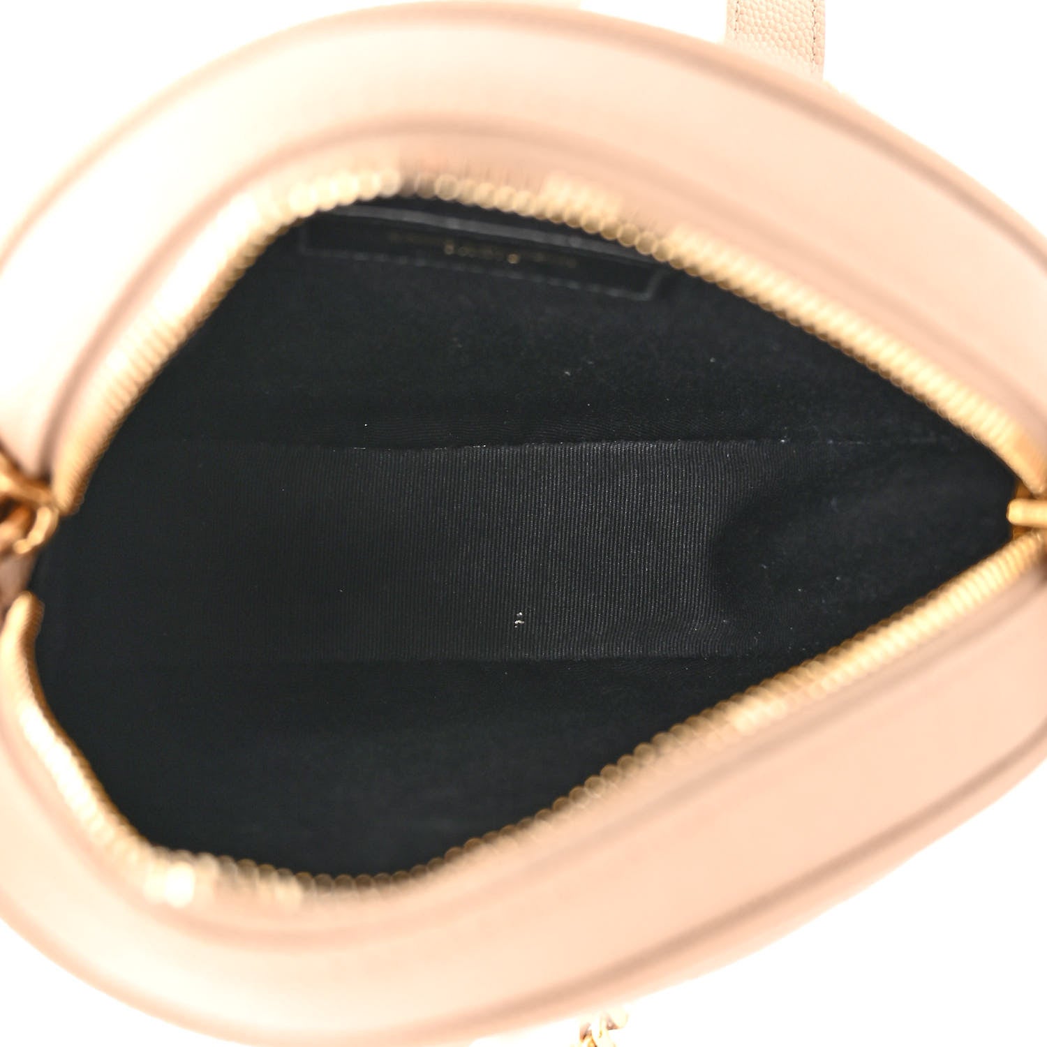 Saint Laurent Grain De Poudre Matelasse Chevron Quilted Vinyle Round Camera Bag 5 of 12