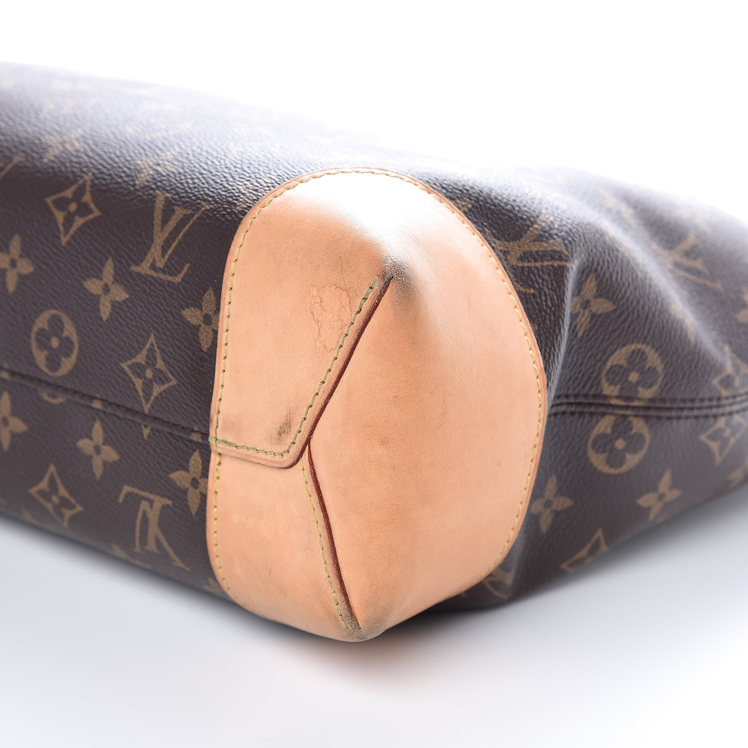Louis Vuitton Monogram Berri PM 6 of 12