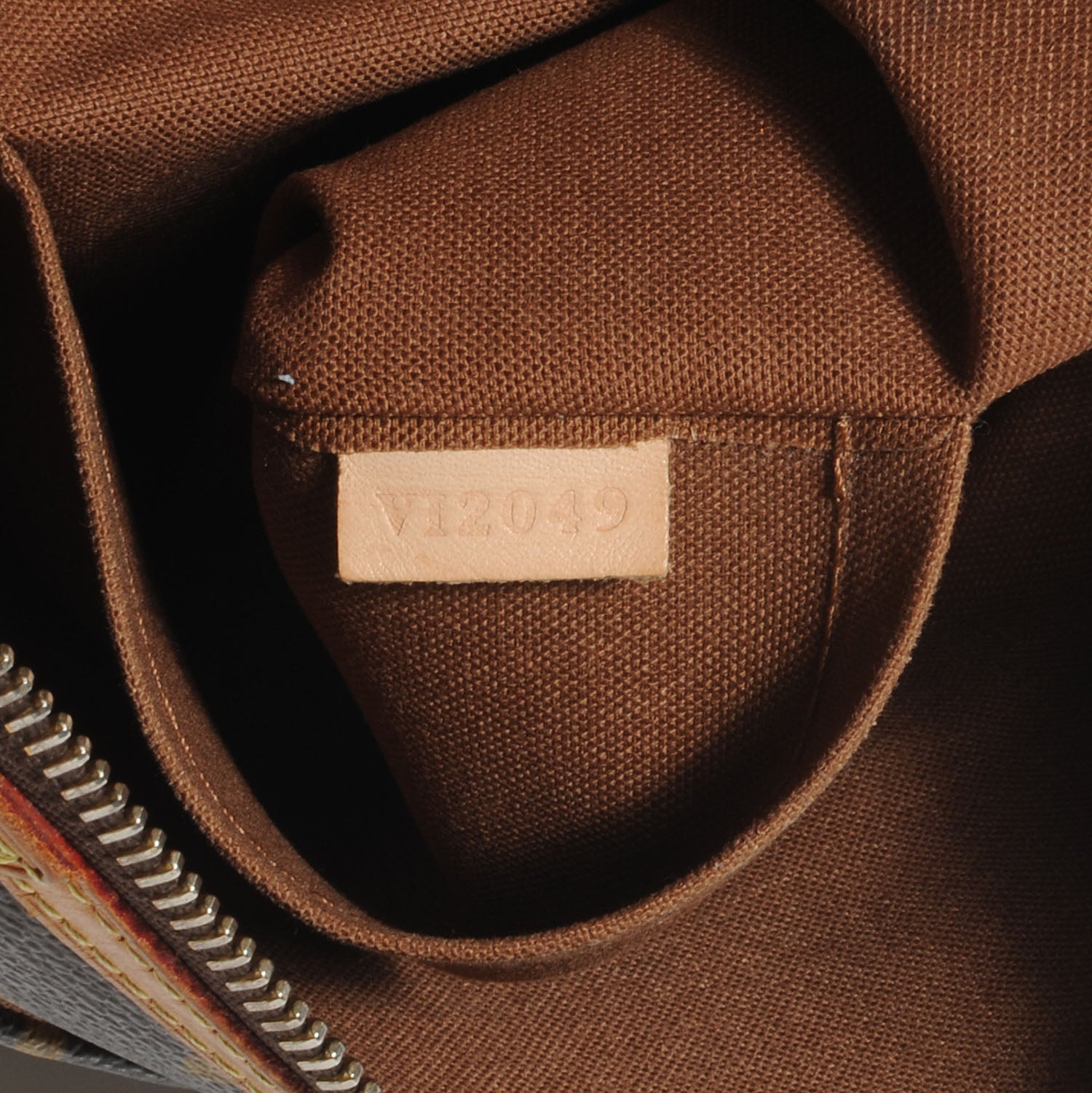 Louis Vuitton Monogram Odeon PM 7 of 7