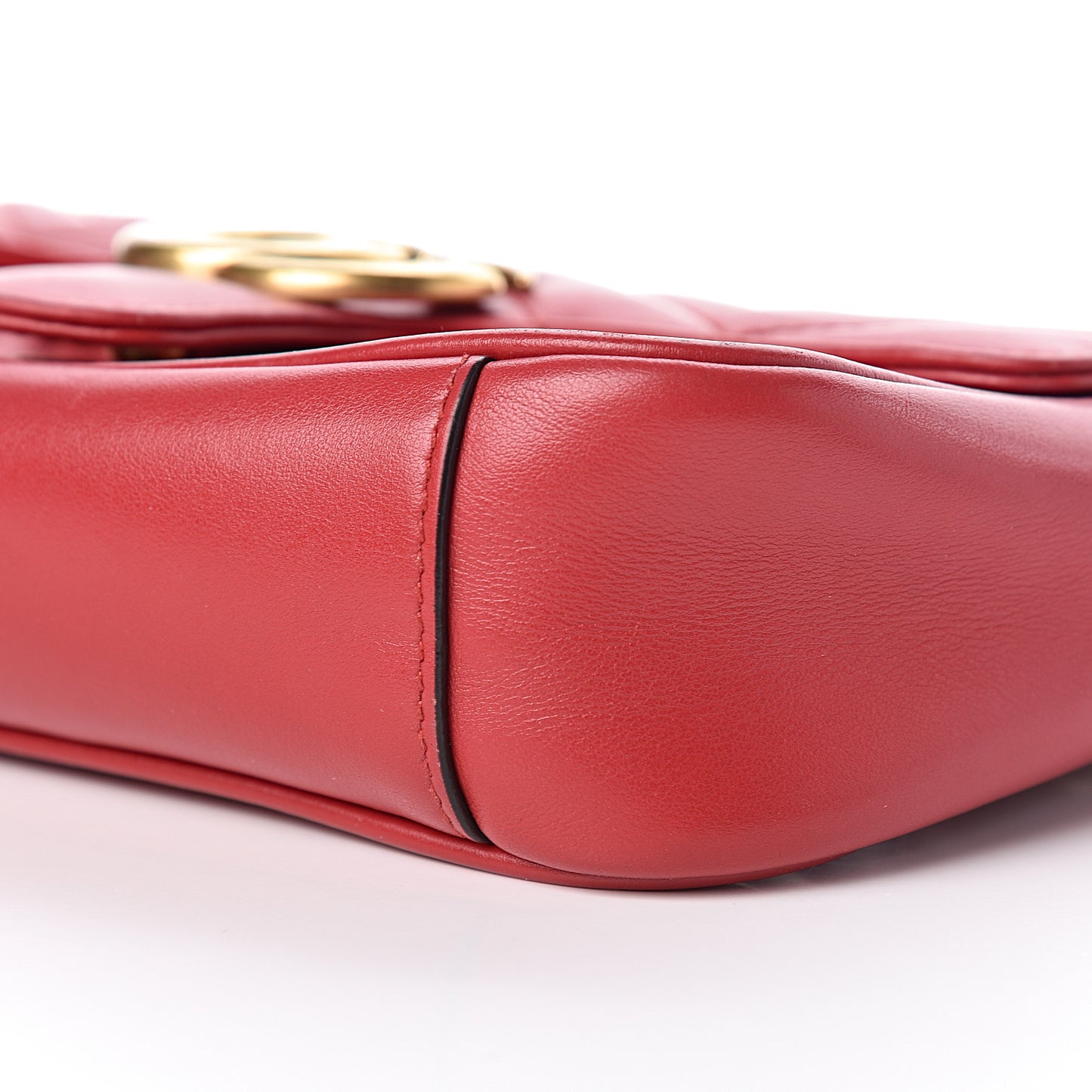 Calfskin Matelasse Mini GG Marmont Shoulder Bag Hibiscus Red