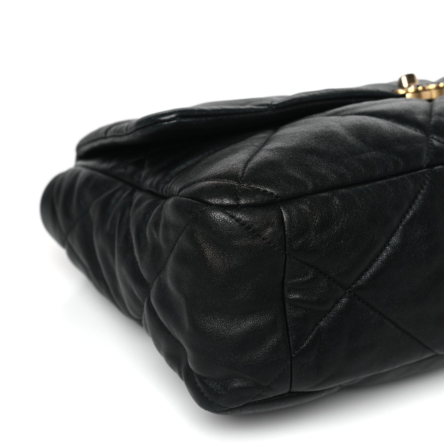 Lambskin Quilted Maxi Chanel 19 Flap Black