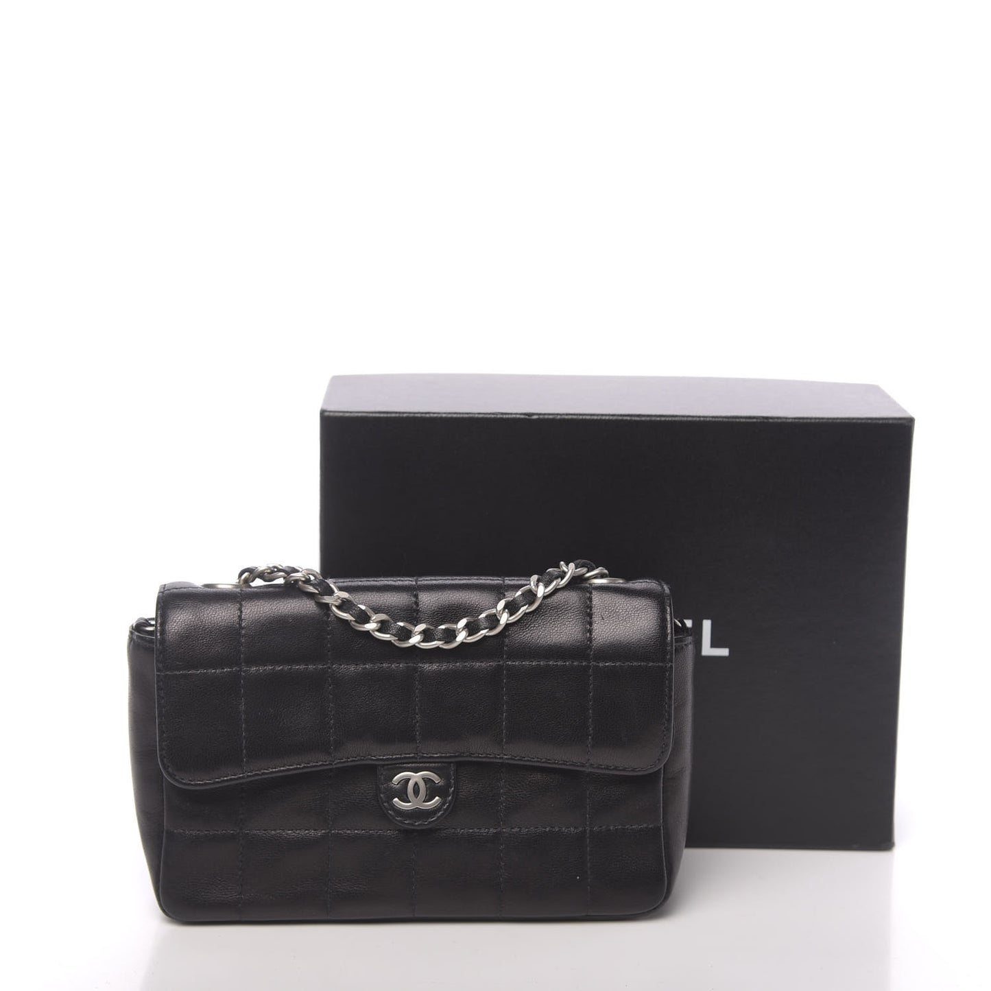 Lambskin Quilted Chocolate Bar Chain Belt Bag Clutch Black