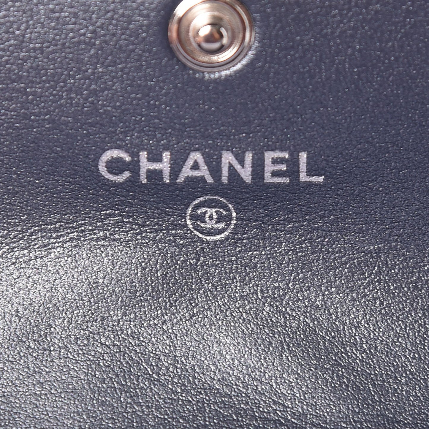 Goatskin Camellia Embossed Card Holder Blue