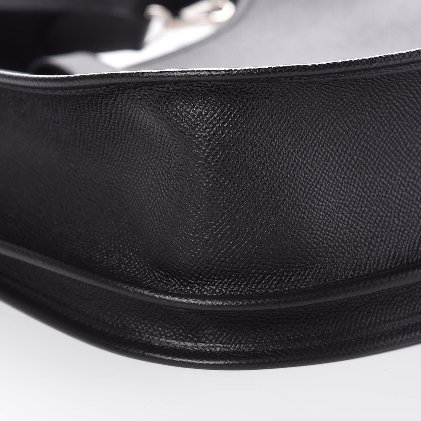 Epsom Evelyne III GM Black