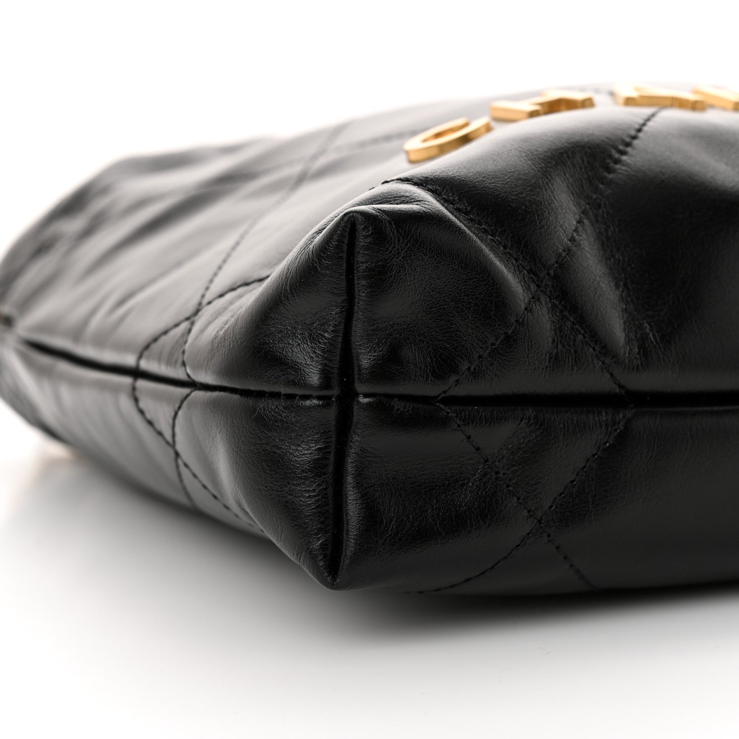 Shiny Calfskin Quilted Mini Chanel 22 Black