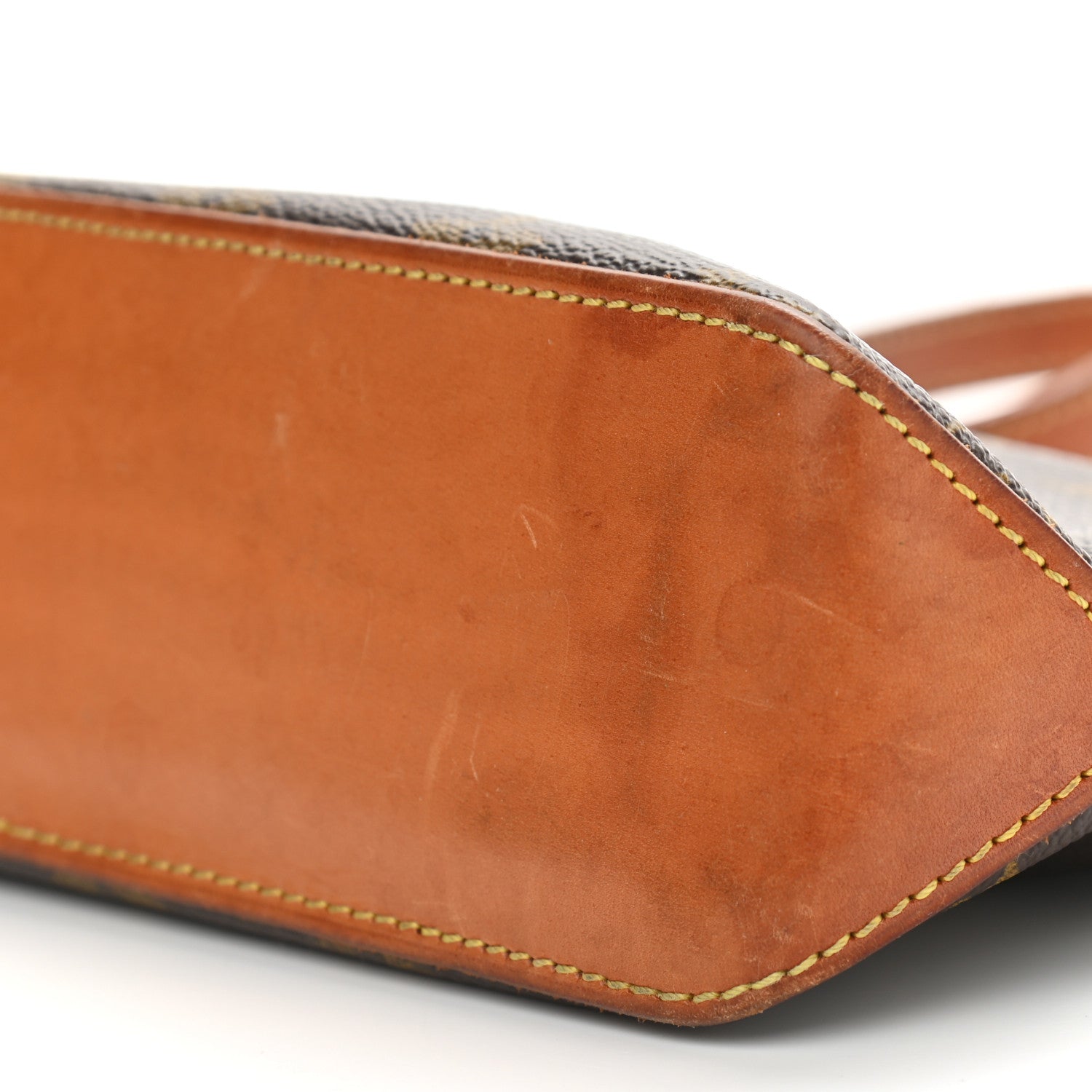 Louis Vuitton Monogram Trotteur 10 of 16
