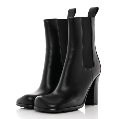 Bottega Veneta Calfskin Storm Chelsea Boots 38.5 Black 3 of 15