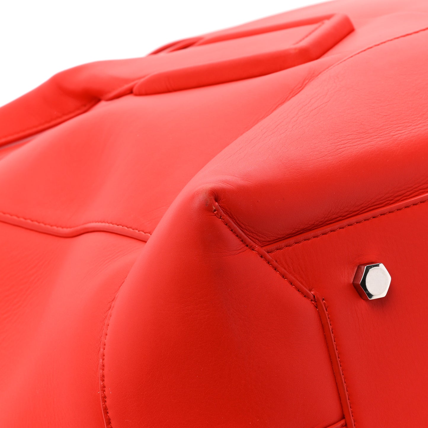 Calfskin Maxi Intrecciato XL Arco Nail Polish