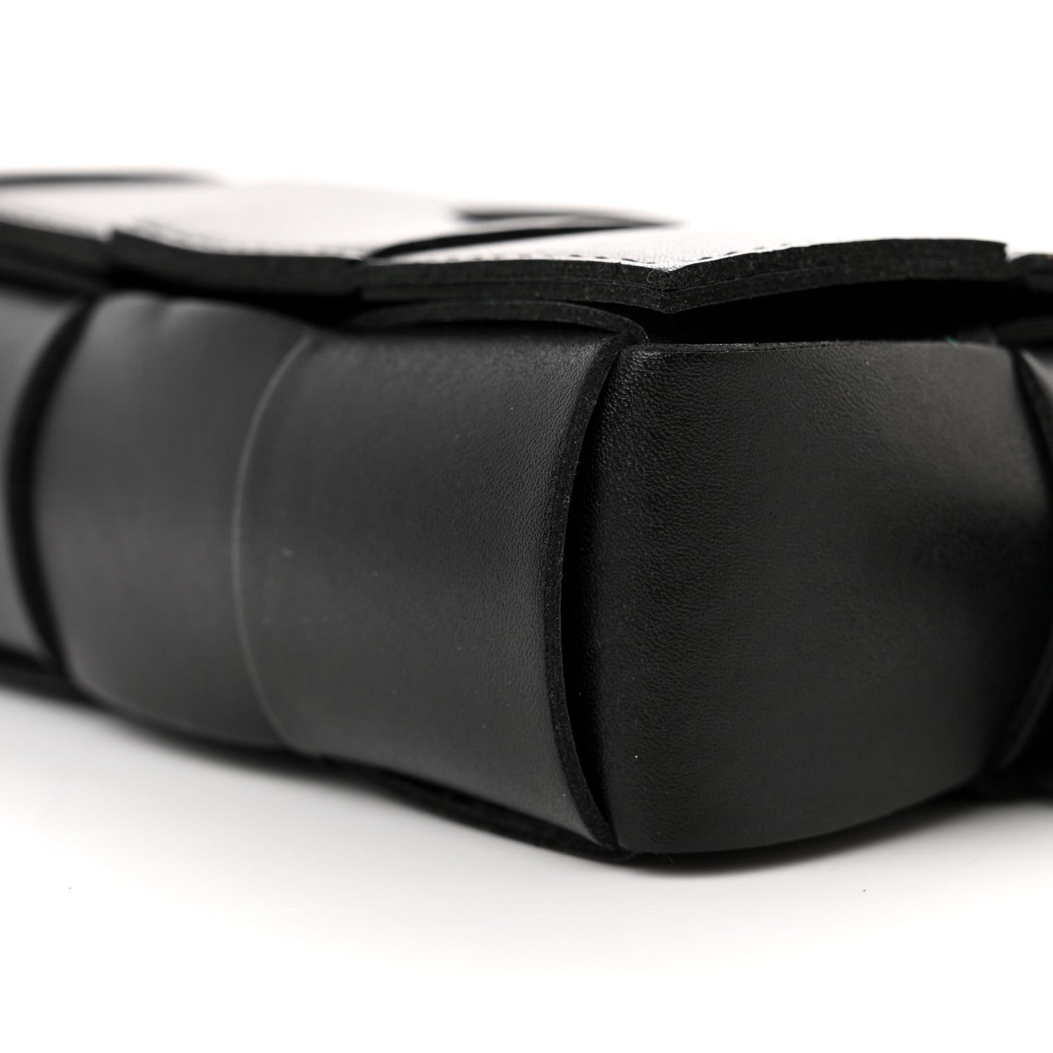 Bottega Veneta Nappa Maxi Intreccio The Belt Cassette Bag Black 8 of 8