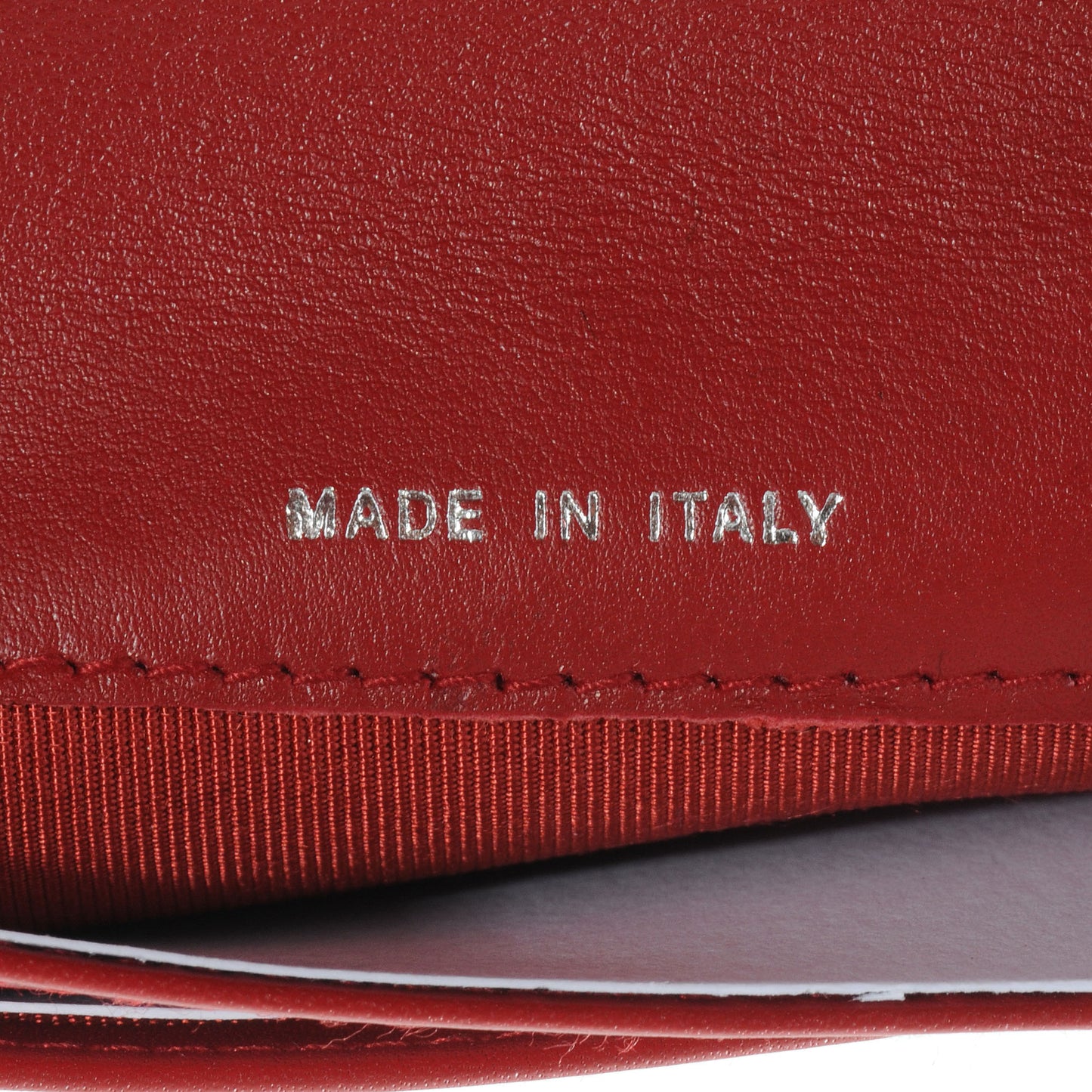 Caviar Quilted Zip Wallet Red
