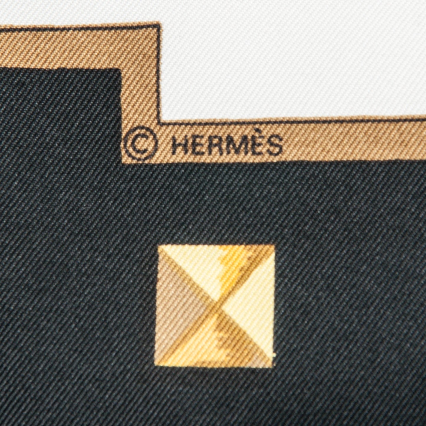 Silk Keys Les Cles Scarf 90