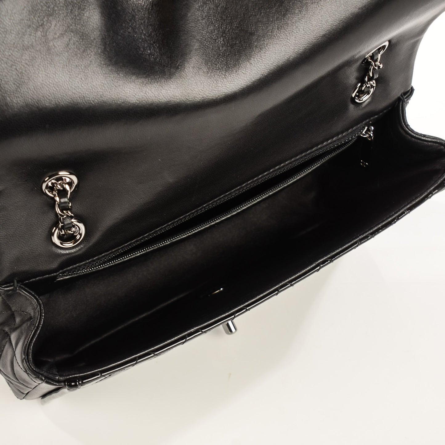 Lambskin Patent Quilted CC Twist Flap Black