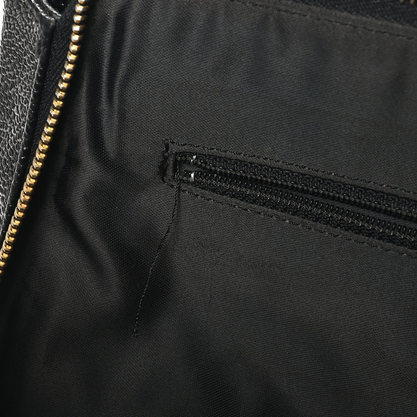 Caviar Embroidered Logo Shoulder Bag Black
